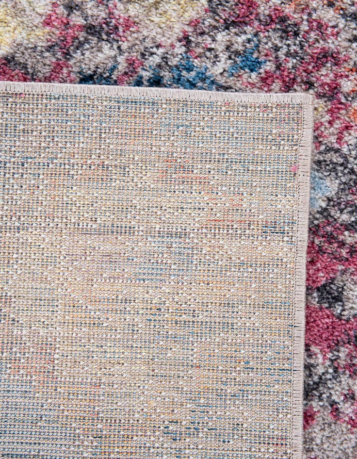 Detail image of  5' 3 x 7' 7 Mesa Rug