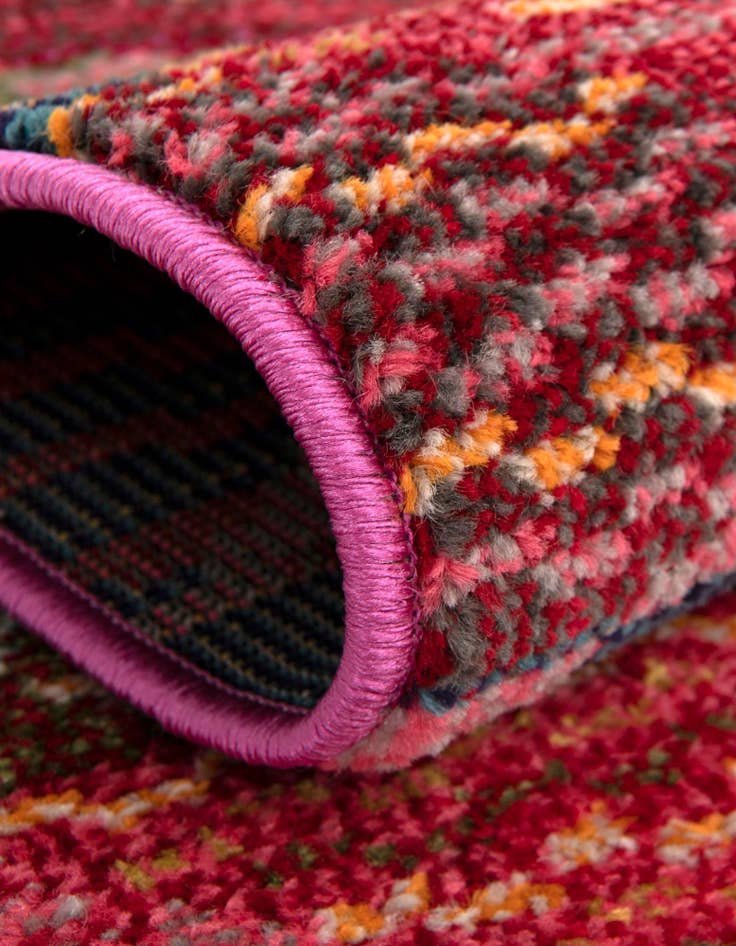 Detail image of  5' x 8'  Washable Mesa Rug