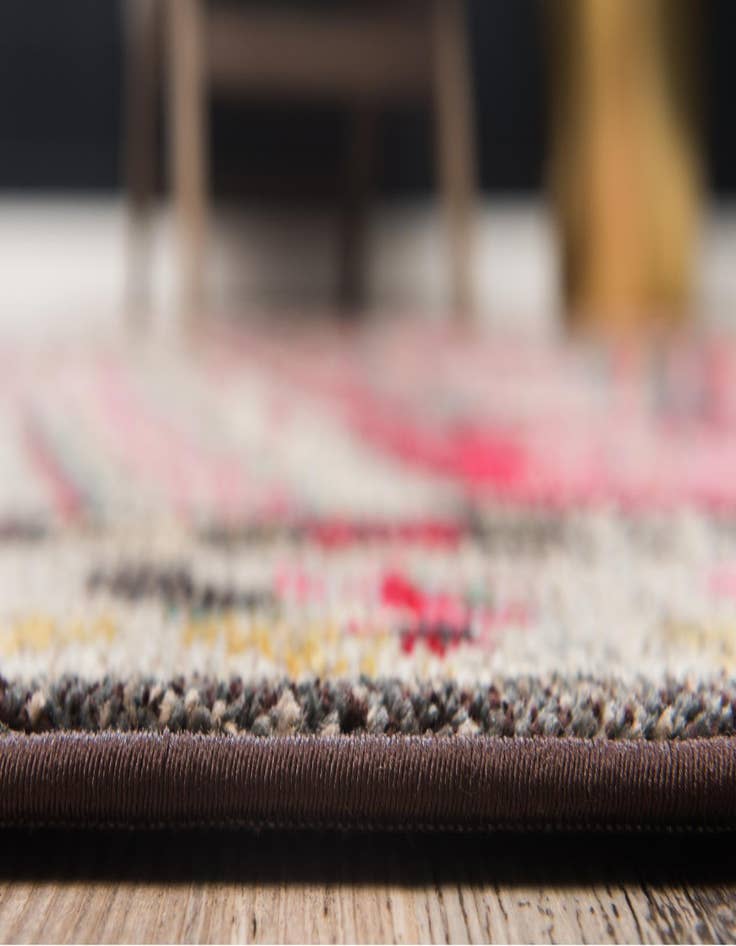 Detail image of  3' 3 x 5' 3  Washable Mesa Rug