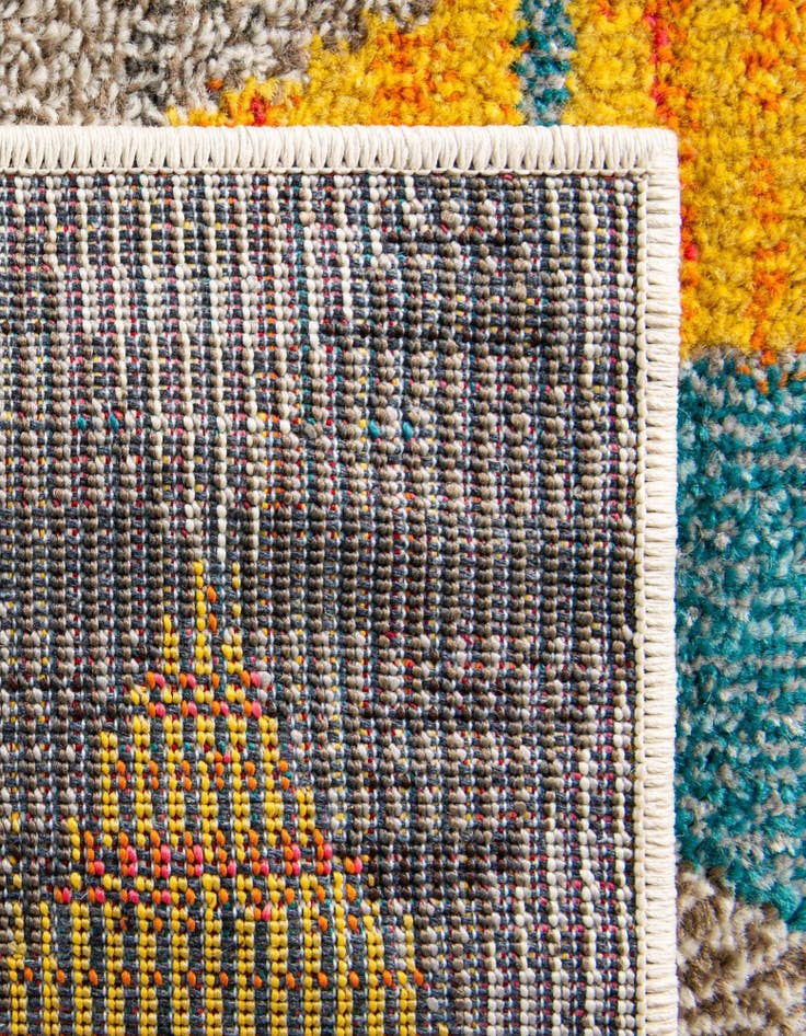 Detail image of  4' x 6'  Washable Mesa Rug