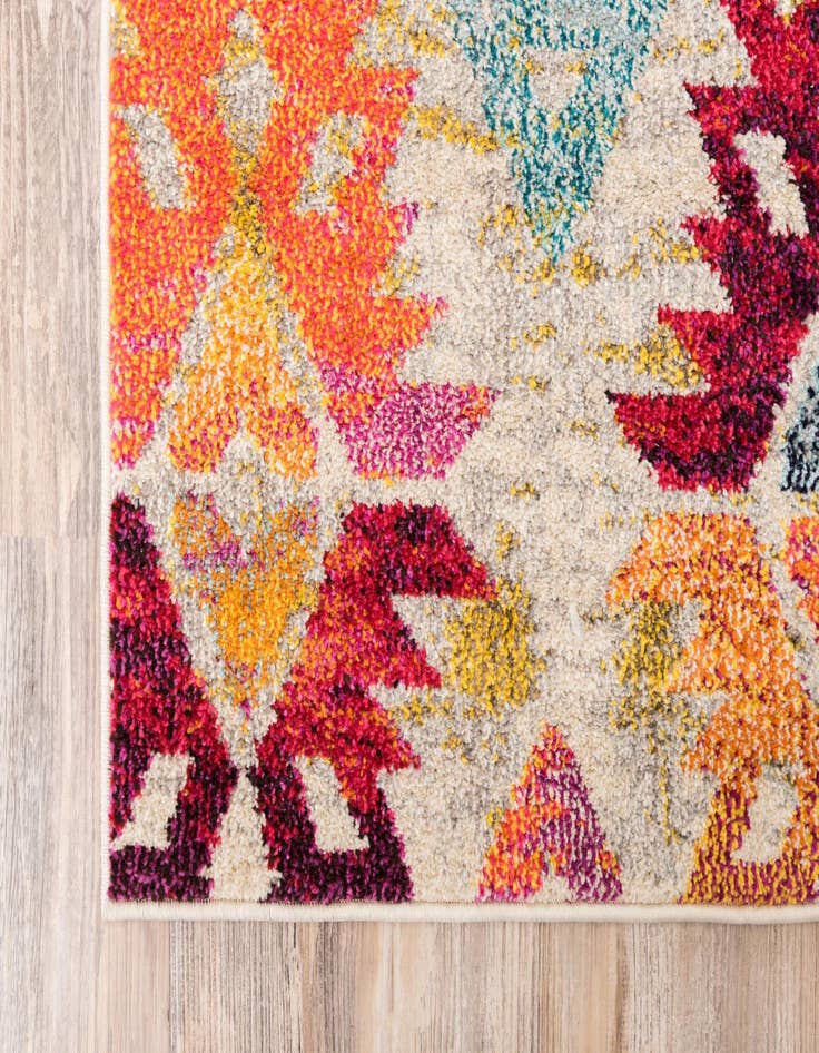 Detail image of  5' x 8'  Washable Mesa Rug