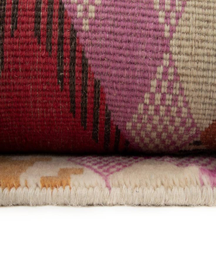 Detail image of  7' 6 x 9' 7 Modern Manshu Wool Rug