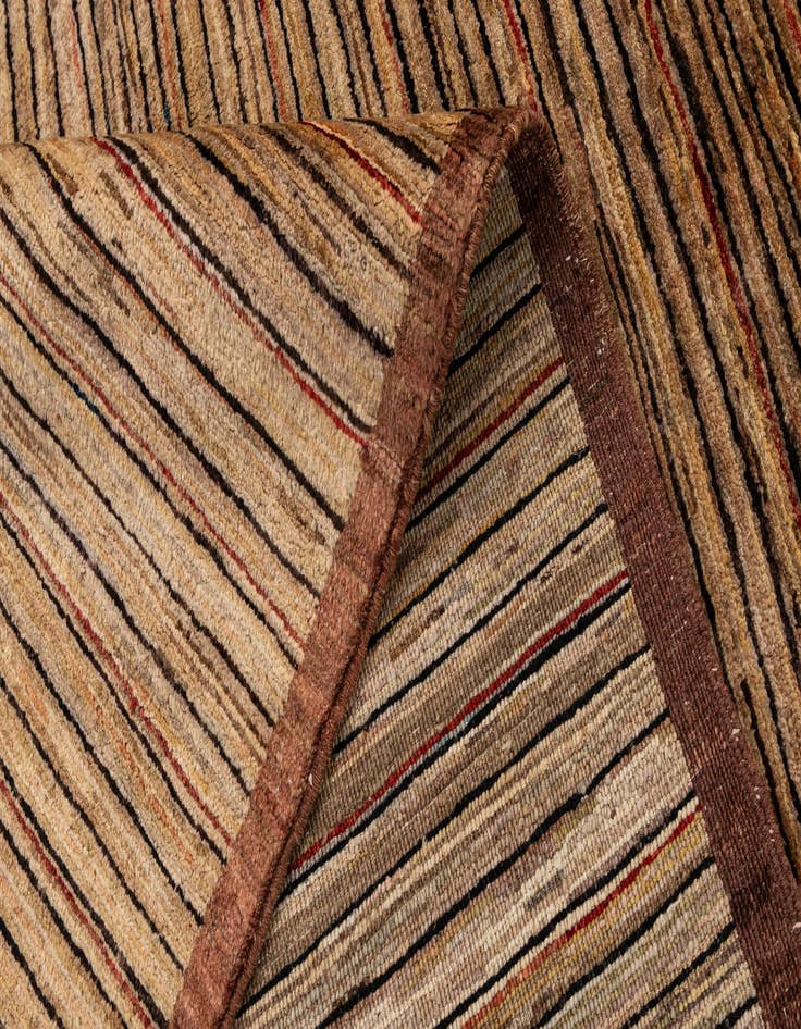 Detail image of  6' 10 x 9' 5  Hand Knotted Modern Ziegler Wool Rug