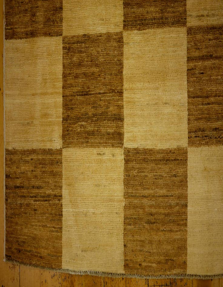 Detail image of  4' 11 x 6' 5  Hand Knotted Modern Ziegler Oriental Rug