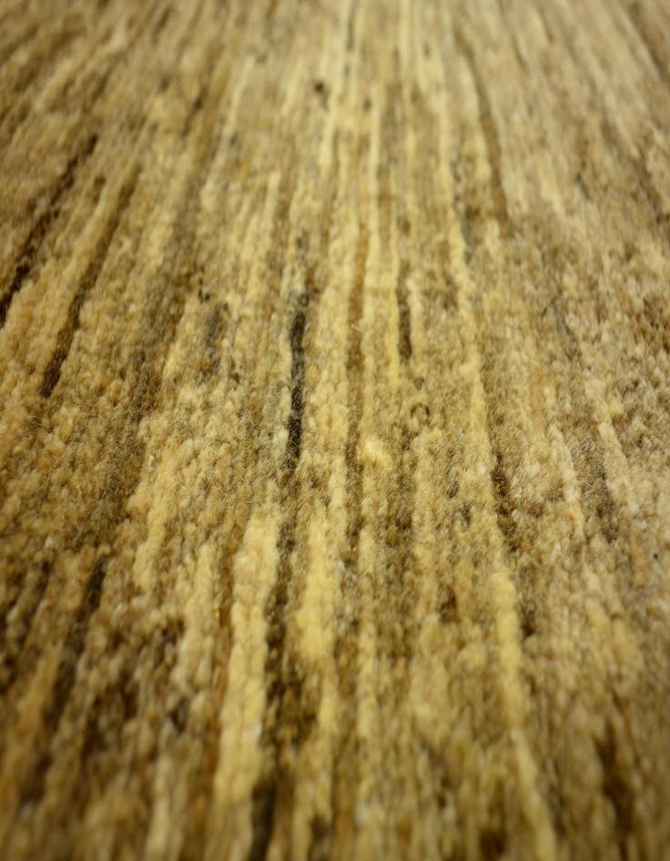 Detail image of  4' 9 x 6' 7  Hand Knotted Modern Ziegler Oriental Rug