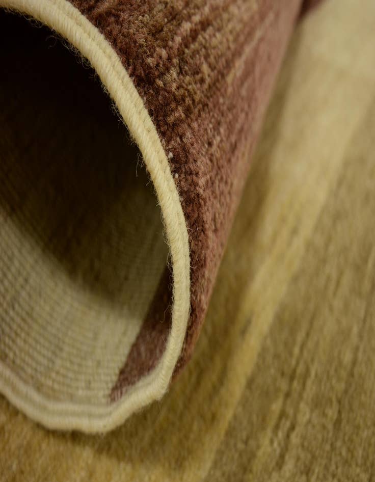 Detail image of  4' 9 x 6' 3  Hand Knotted Modern Ziegler Oriental Rug