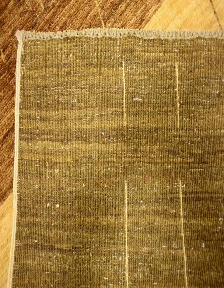 Detail image of  4' 11 x 6' 5  Hand Knotted Modern Ziegler Oriental Rug