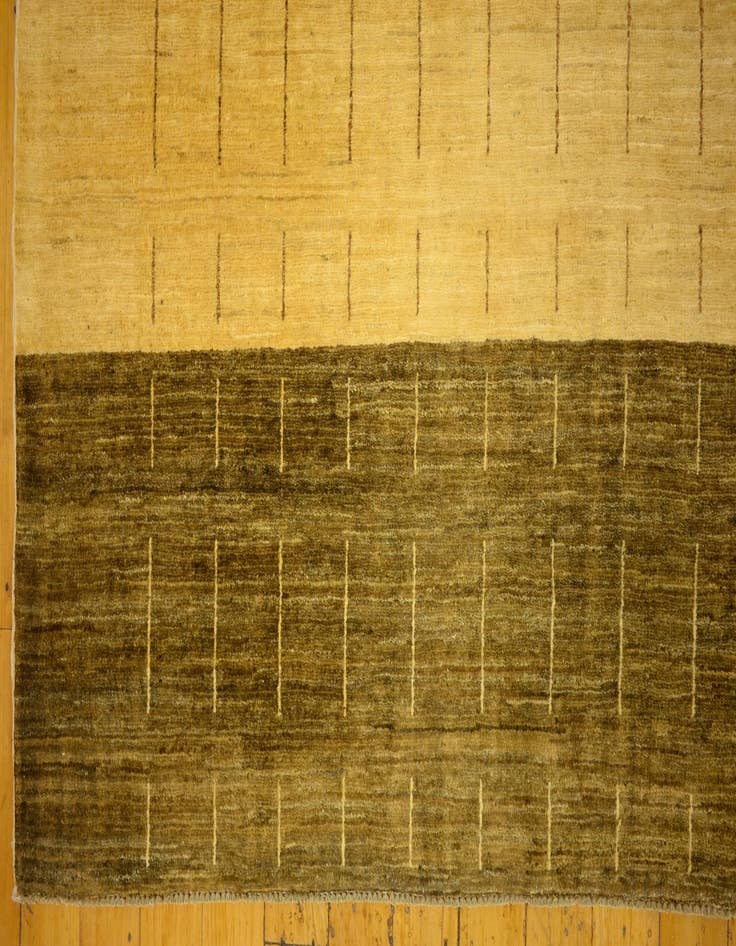 Detail image of  4' 11 x 6' 5  Hand Knotted Modern Ziegler Oriental Rug