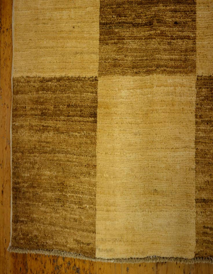 Detail image of  4' 3 x 6' 6  Hand Knotted Modern Ziegler Oriental Rug