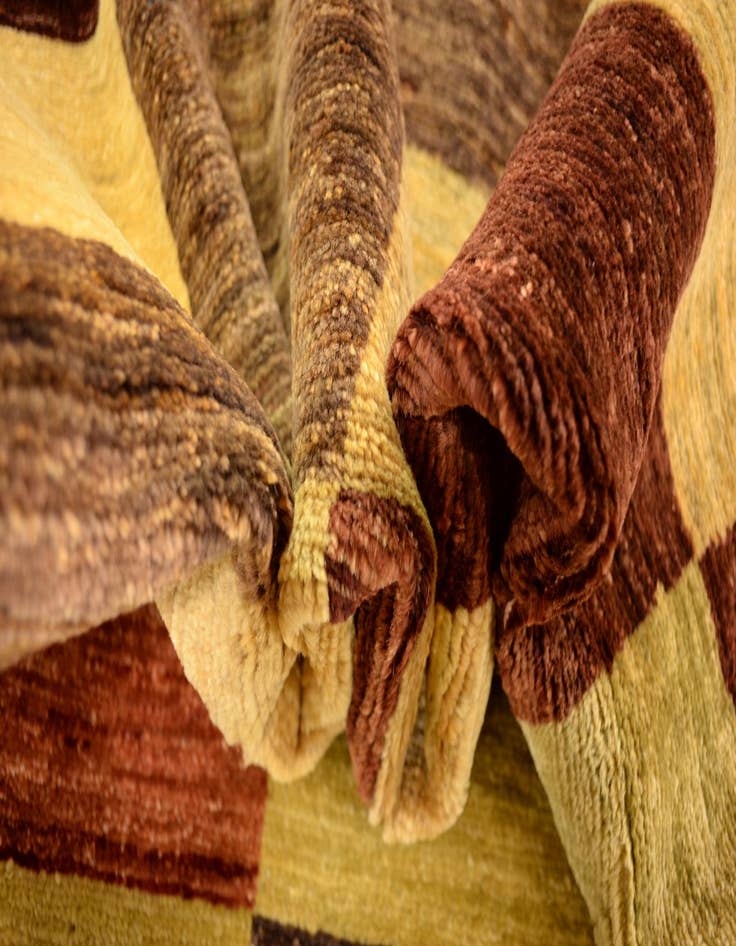 Detail image of  4' x 5' 9  Hand Knotted Modern Ziegler Oriental Rug