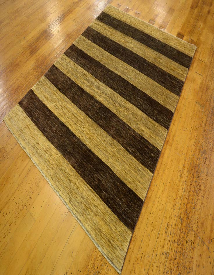 Detail image of  4' 9 x 6' 4  Hand Knotted Modern Ziegler Oriental Rug