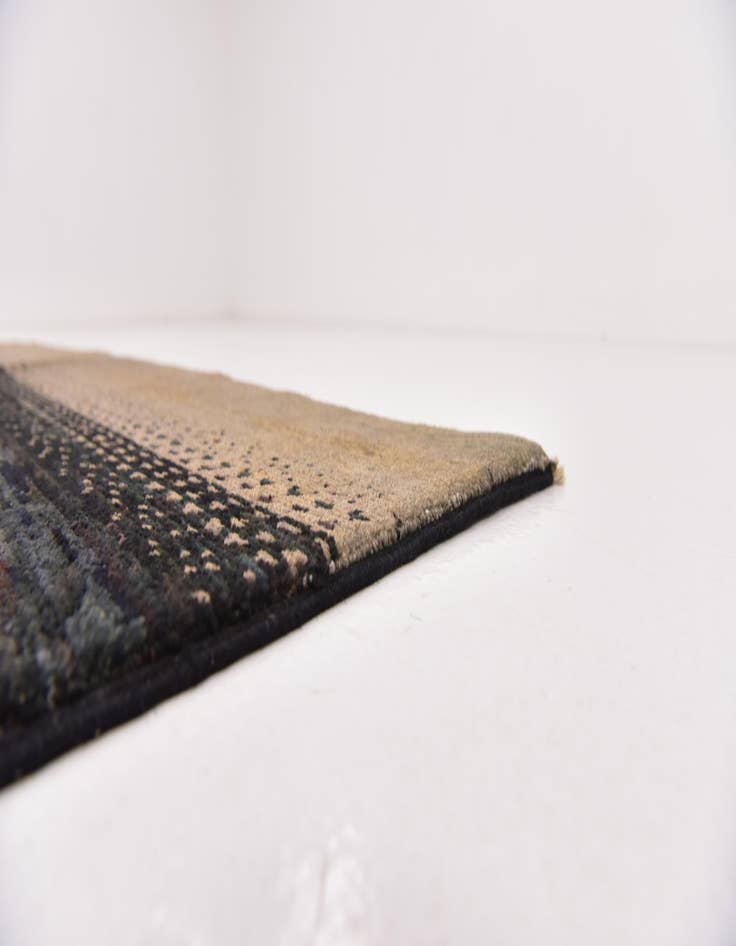 Detail image of  5' 3 x 7' 10  Hand Knotted Modern Ziegler Oriental Rug