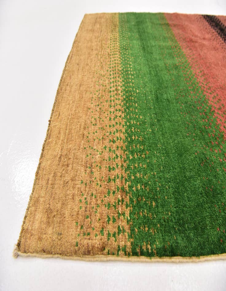 Detail image of  3' 5 x 6' 4  Hand Knotted Modern Ziegler Oriental Rug