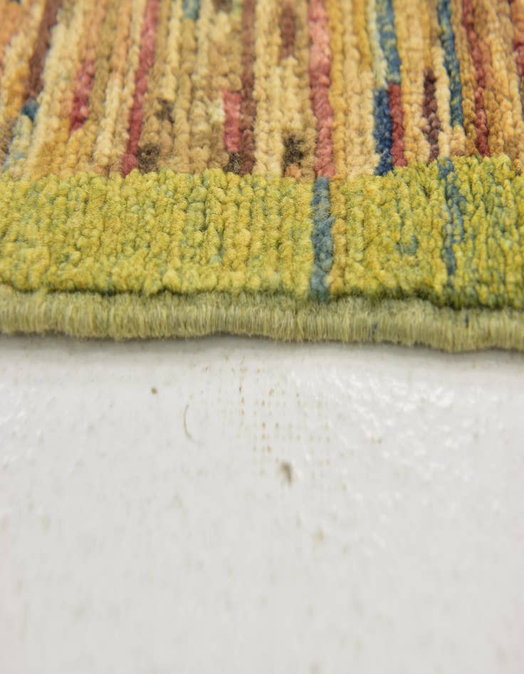 Detail image of  4' 9 x 6' 9  Hand Knotted Modern Ziegler Rug