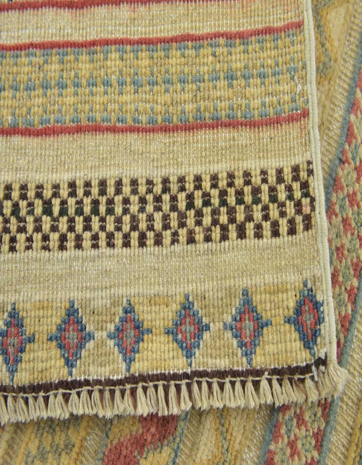 Detail image of  2' 9 x 4'  Hand Knotted Modern Ziegler Rug