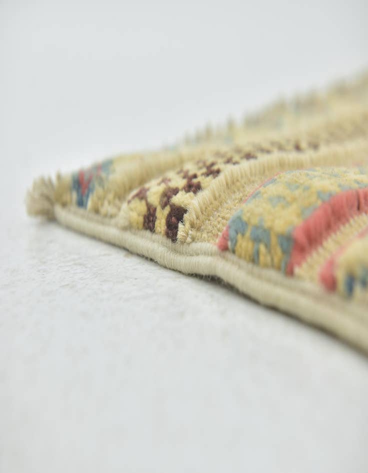 Detail image of  2' 9 x 4'  Hand Knotted Modern Ziegler Rug