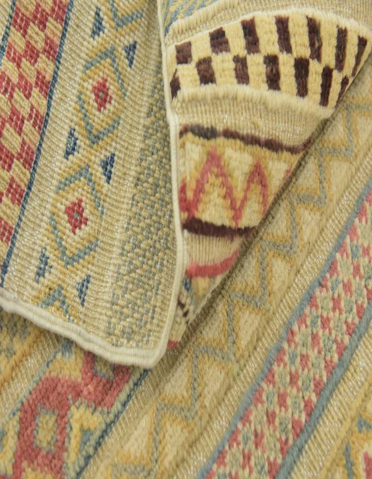 Detail image of  2' 9 x 4'  Hand Knotted Modern Ziegler Rug