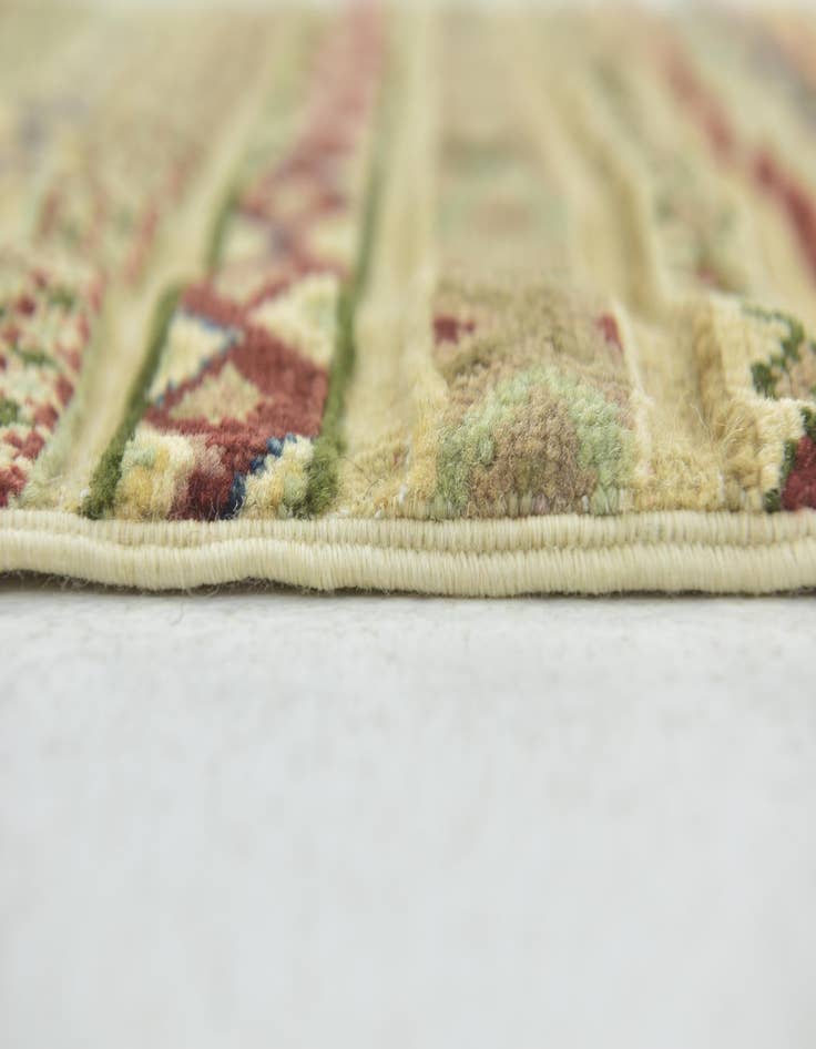Detail image of  2' 8 x 4'  Hand Knotted Modern Ziegler Oriental Rug