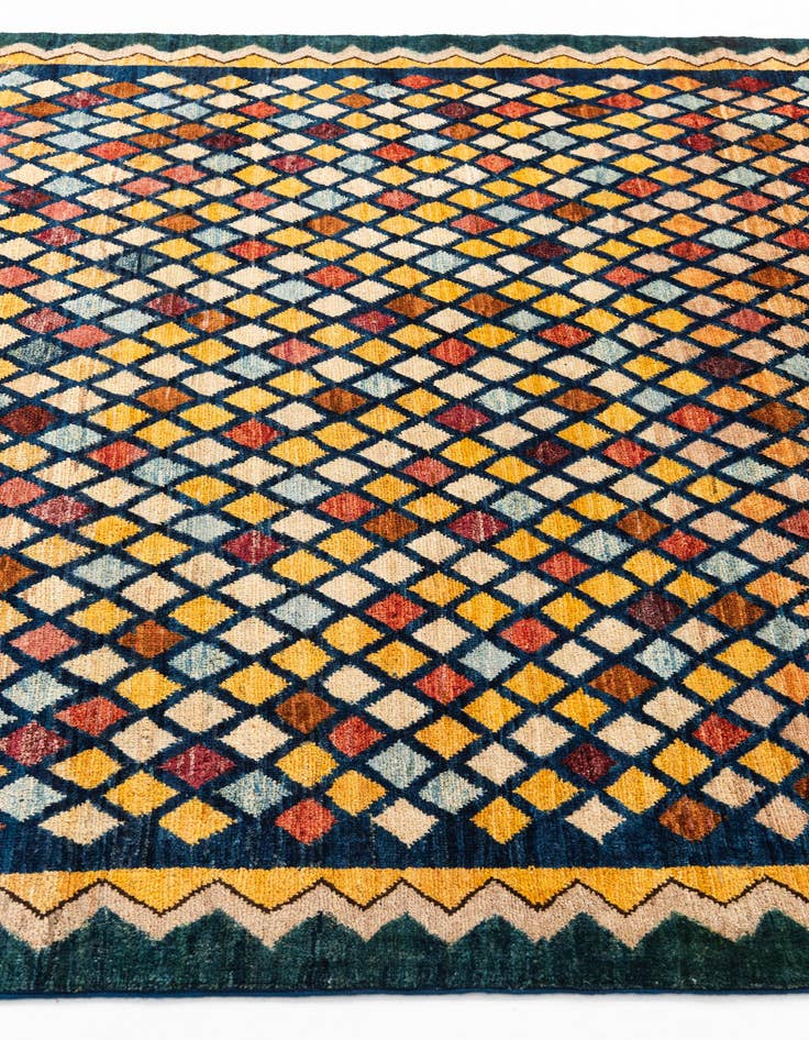 Detail image of  5' 1 x 6' 2  Hand Knotted Modern Ziegler Wool Rug