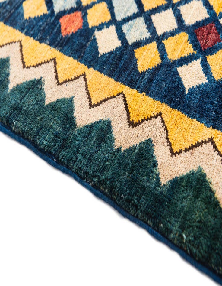 Detail image of  5' 1 x 6' 2  Hand Knotted Modern Ziegler Wool Rug