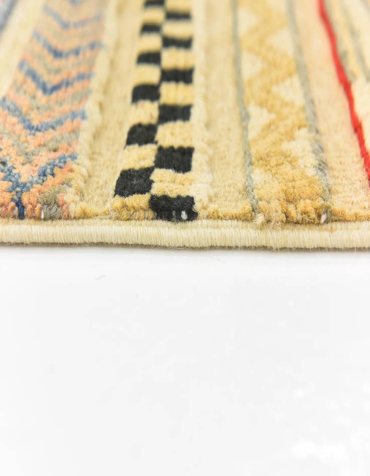 Detail image of  4' 10 x 6' 5  Hand Knotted Modern Ziegler Rug