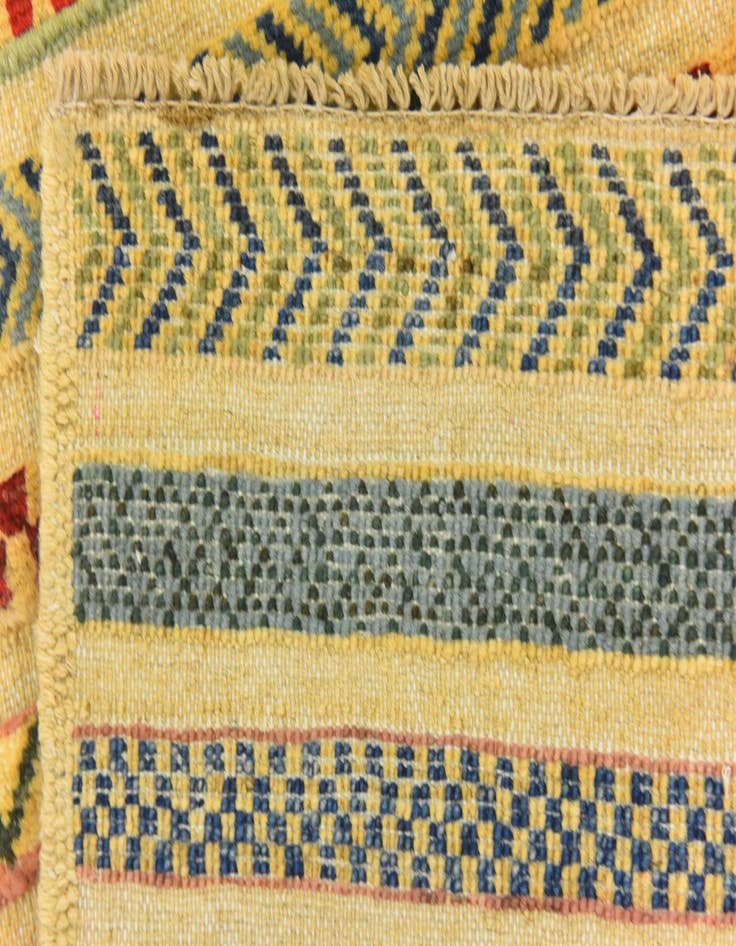 Detail image of  4' 10 x 6' 10  Hand Knotted Modern Ziegler Rug