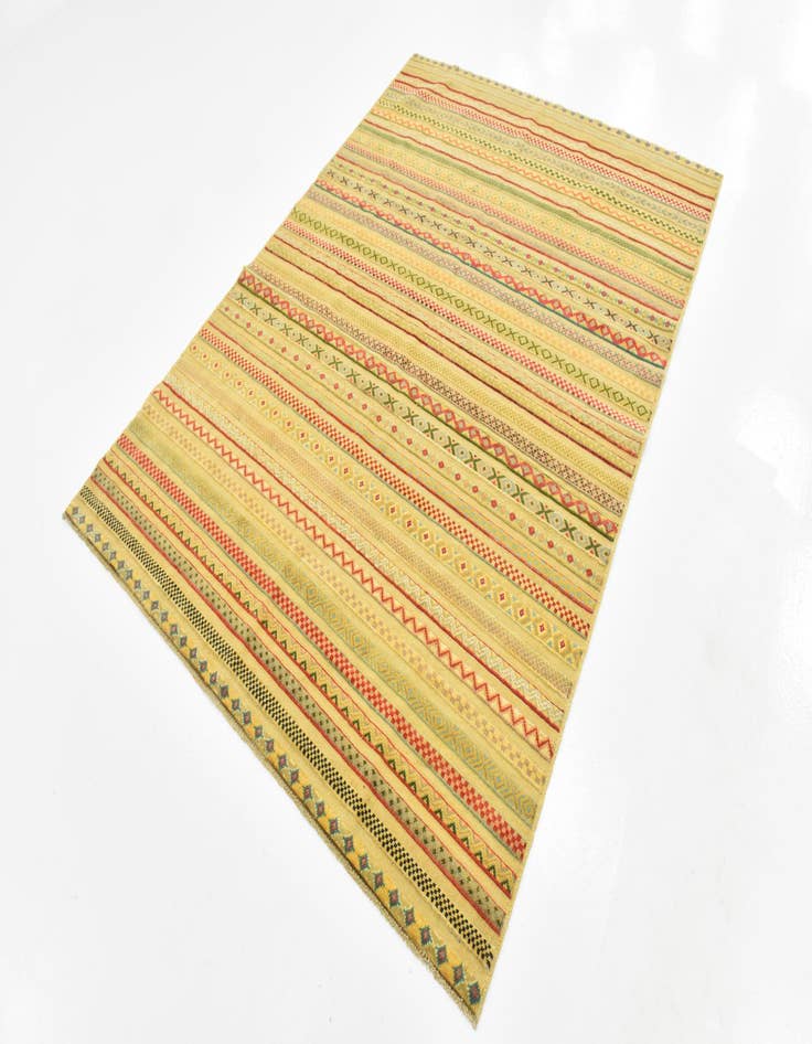 Detail image of  5' 9 x 7' 8  Hand Knotted Modern Ziegler Rug