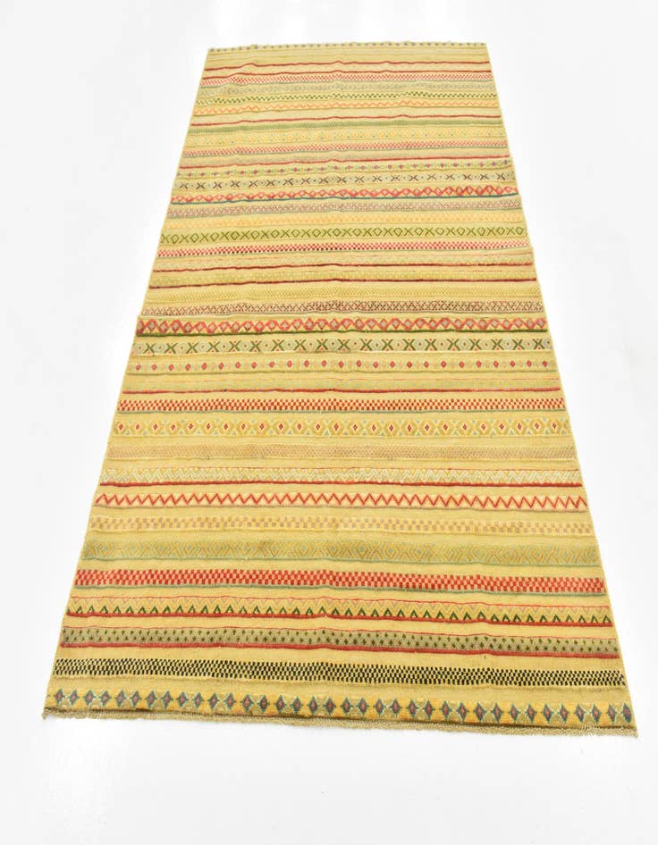 Detail image of  5' 9 x 7' 8  Hand Knotted Modern Ziegler Rug