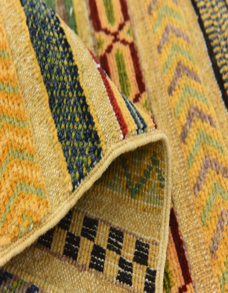 Detail image of  5' x 6' 8  Hand Knotted Modern Ziegler Rug