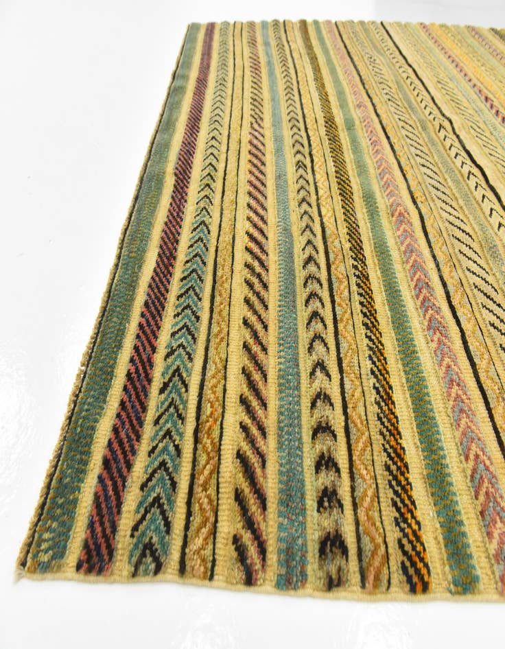 Detail image of  4' 8 x 6' 3  Hand Knotted Modern Ziegler Rug