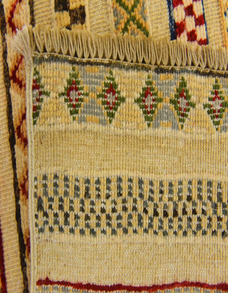 Detail image of  2' 6 x 4' 2  Hand Knotted Modern Ziegler Rug