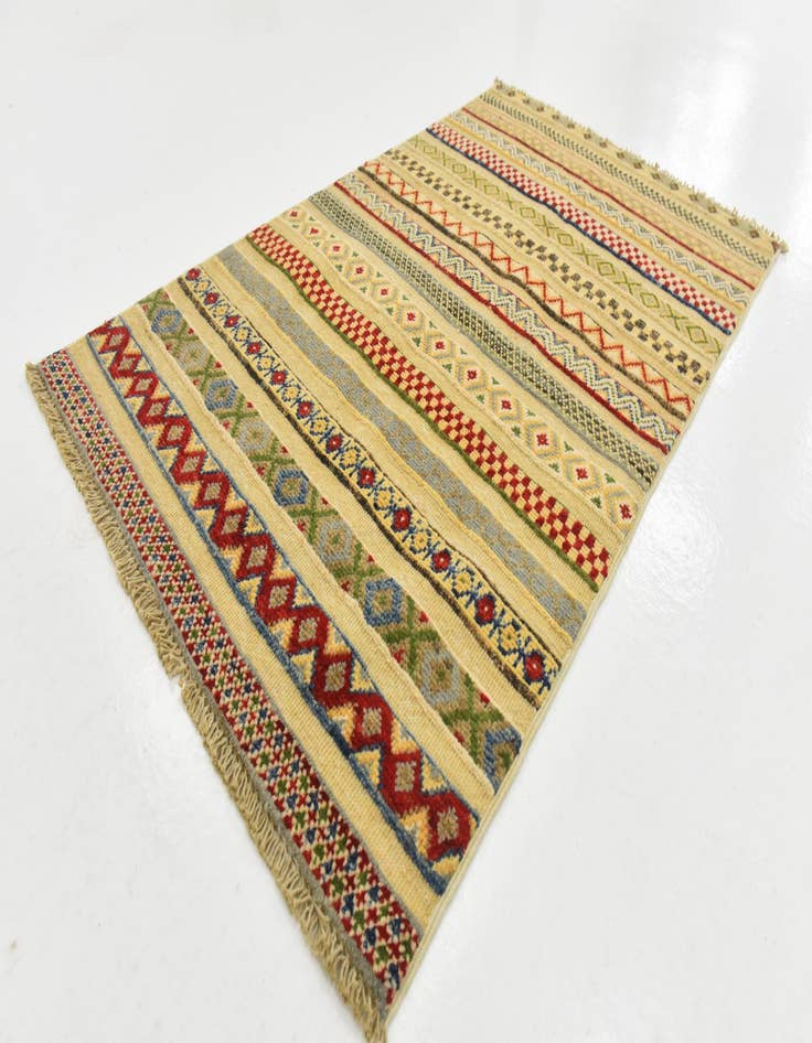 Detail image of  2' 6 x 4' 2  Hand Knotted Modern Ziegler Rug