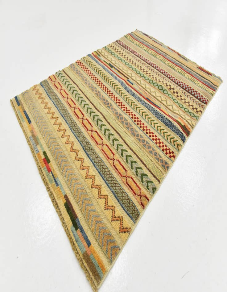 Detail image of  2' 9 x 3' 11  Hand Knotted Modern Ziegler Rug