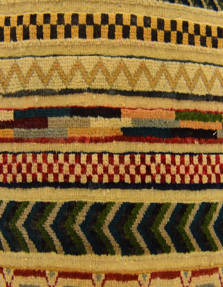 Detail image of  2' 9 x 4' 1  Hand Knotted Modern Ziegler Rug