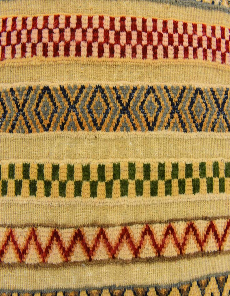 Detail image of  2' 7 x 4' 1  Hand Knotted Modern Ziegler Rug