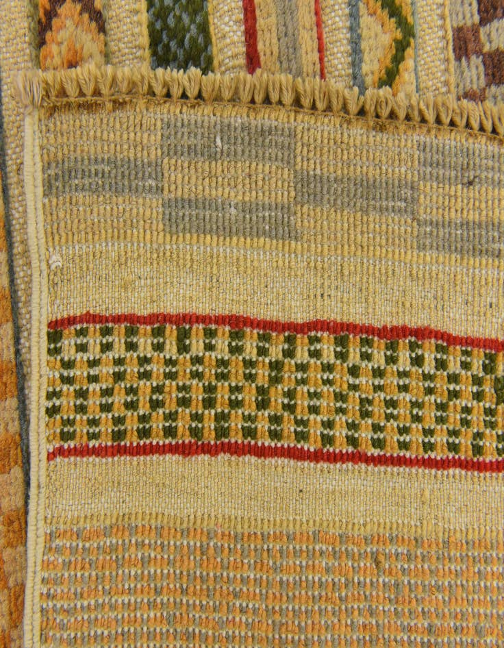 Detail image of  2' 8 x 4'  Hand Knotted Modern Ziegler Rug