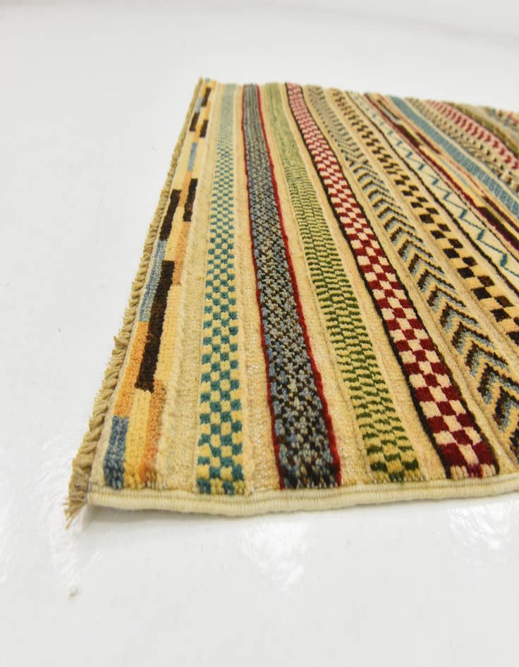 Detail image of  2' 8 x 4'  Hand Knotted Modern Ziegler Rug