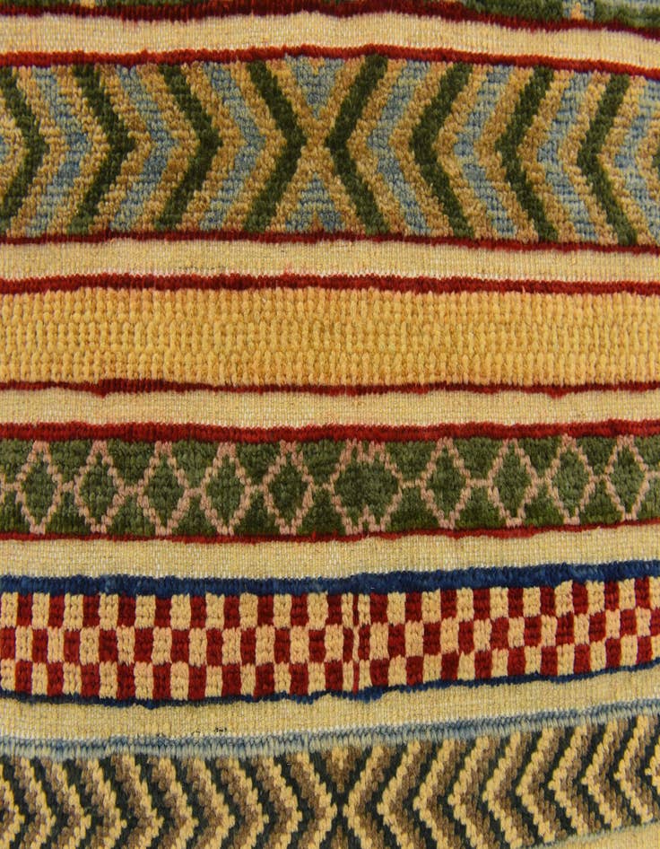 Detail image of  2' 9 x 3' 9  Hand Knotted Modern Ziegler Rug