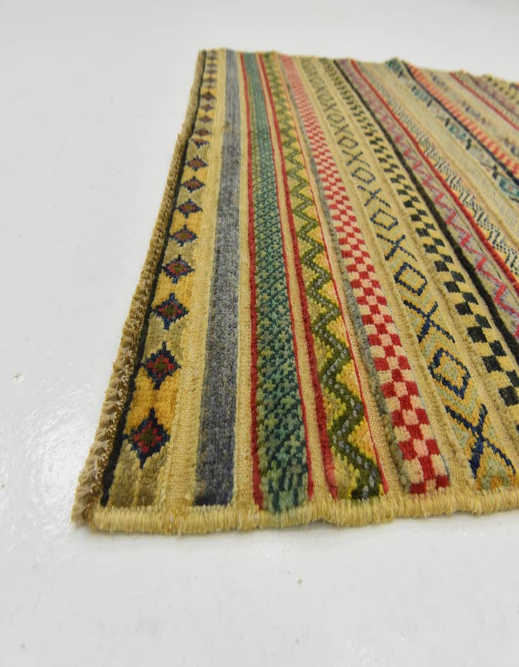 Detail image of  2' 11 x 3' 11  Hand Knotted Modern Ziegler Rug