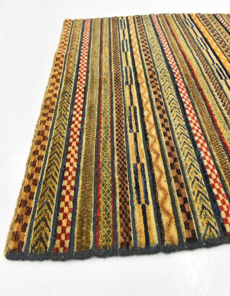 Detail image of  2' 8 x 4'  Hand Knotted Modern Ziegler Rug