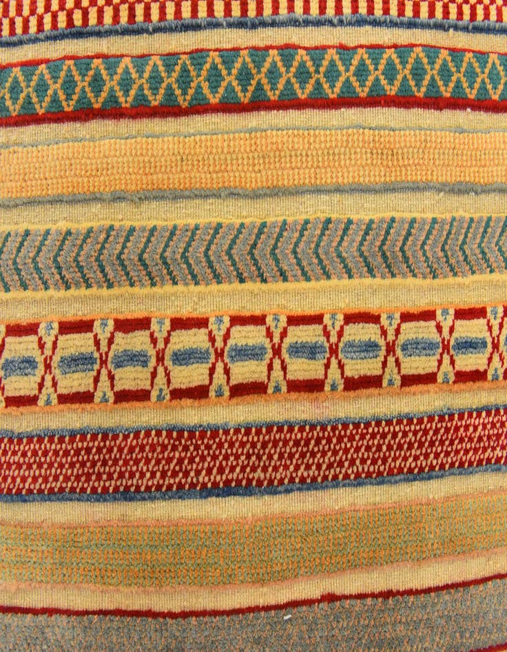 Detail image of  2' 7 x 4'  Hand Knotted Modern Ziegler Rug