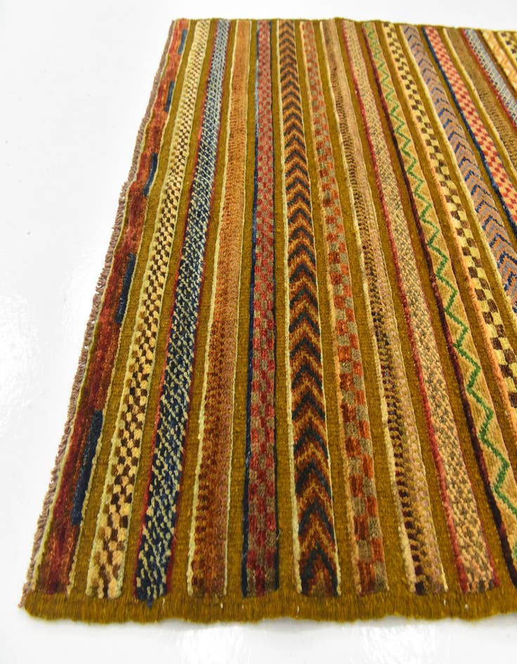 Detail image of  2' 9 x 4' 1  Hand Knotted Modern Ziegler Rug