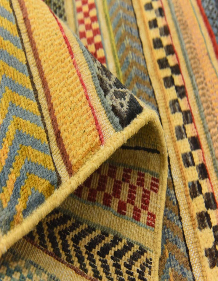 Detail image of  2' 7 x 3' 11  Hand Knotted Modern Ziegler Rug