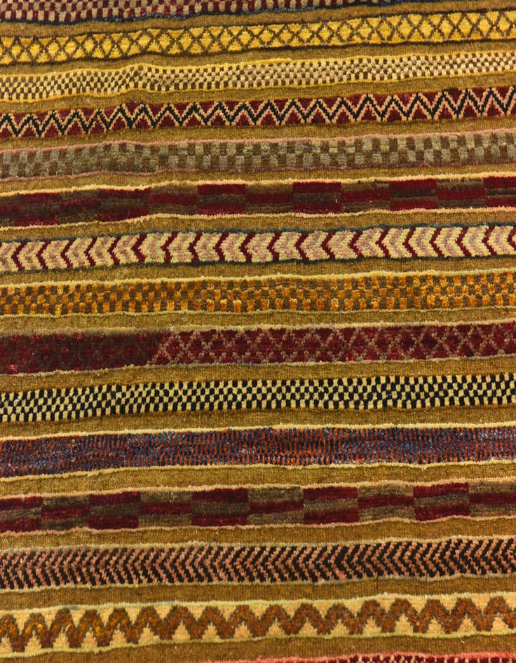 Detail image of  4' x 5' 10  Hand Knotted Modern Ziegler Rug