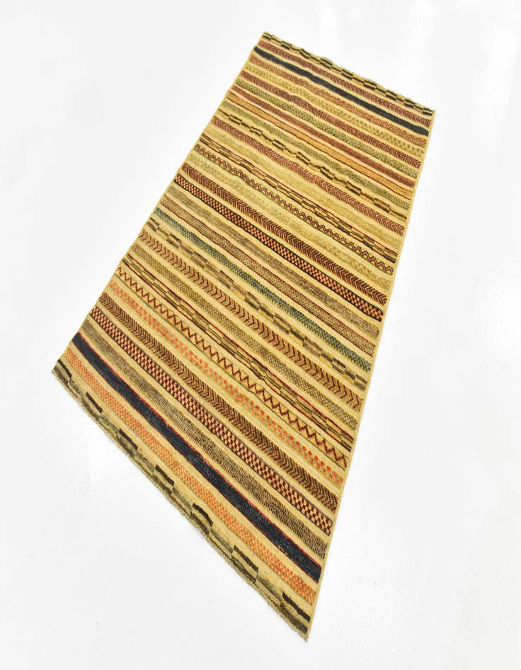 Detail image of  3' 10 x 5' 10  Hand Knotted Modern Ziegler Rug