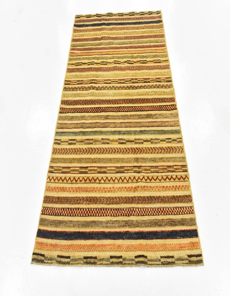 Detail image of  3' 10 x 5' 10  Hand Knotted Modern Ziegler Rug