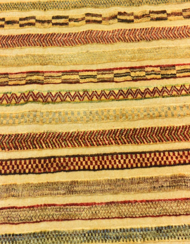 Detail image of  3' 10 x 5' 10  Hand Knotted Modern Ziegler Rug