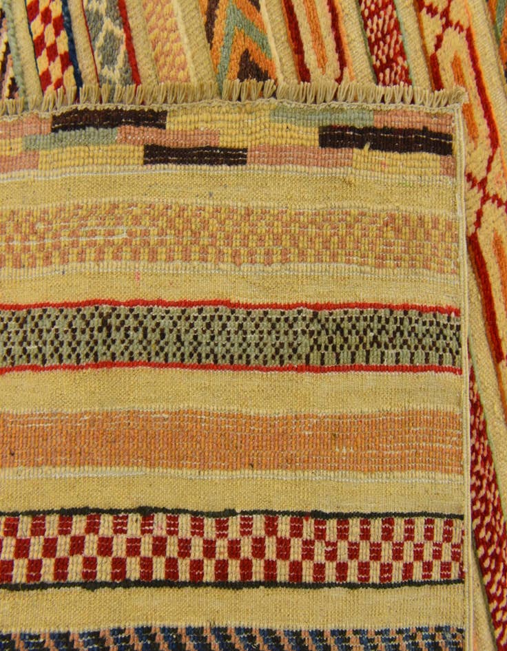 Detail image of  3' 9 x 5' 10  Hand Knotted Modern Ziegler Rug