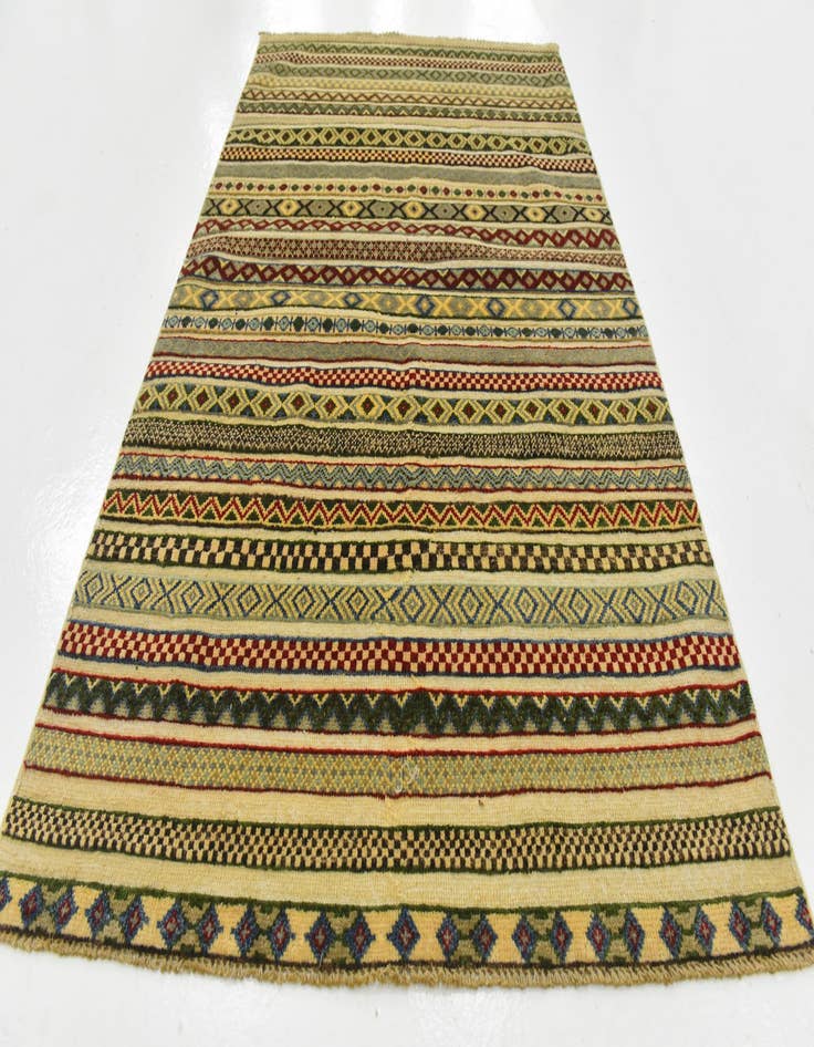 Detail image of  3' 7 x 5' 11  Hand Knotted Modern Ziegler Rug