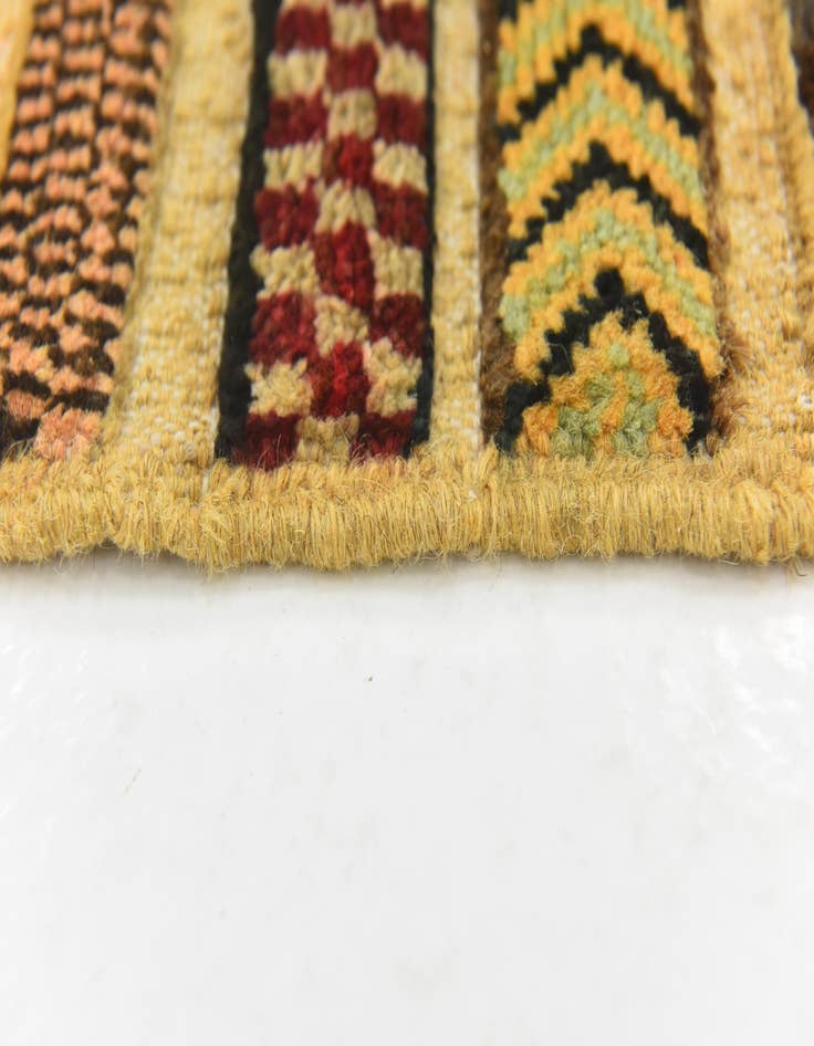 Detail image of  3' 4 x 4' 10  Hand Knotted Modern Ziegler Rug